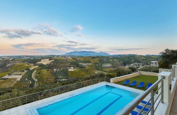 Minoean Vila | Vila de vanzare in Grecia | Irakleion Creta