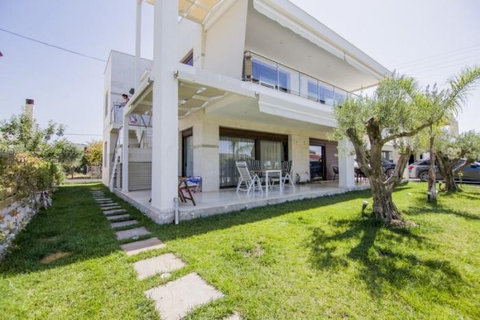 Apartament Nou cu Grădină de vanzare în Grecia | Paralia Ofriniou | Kavala